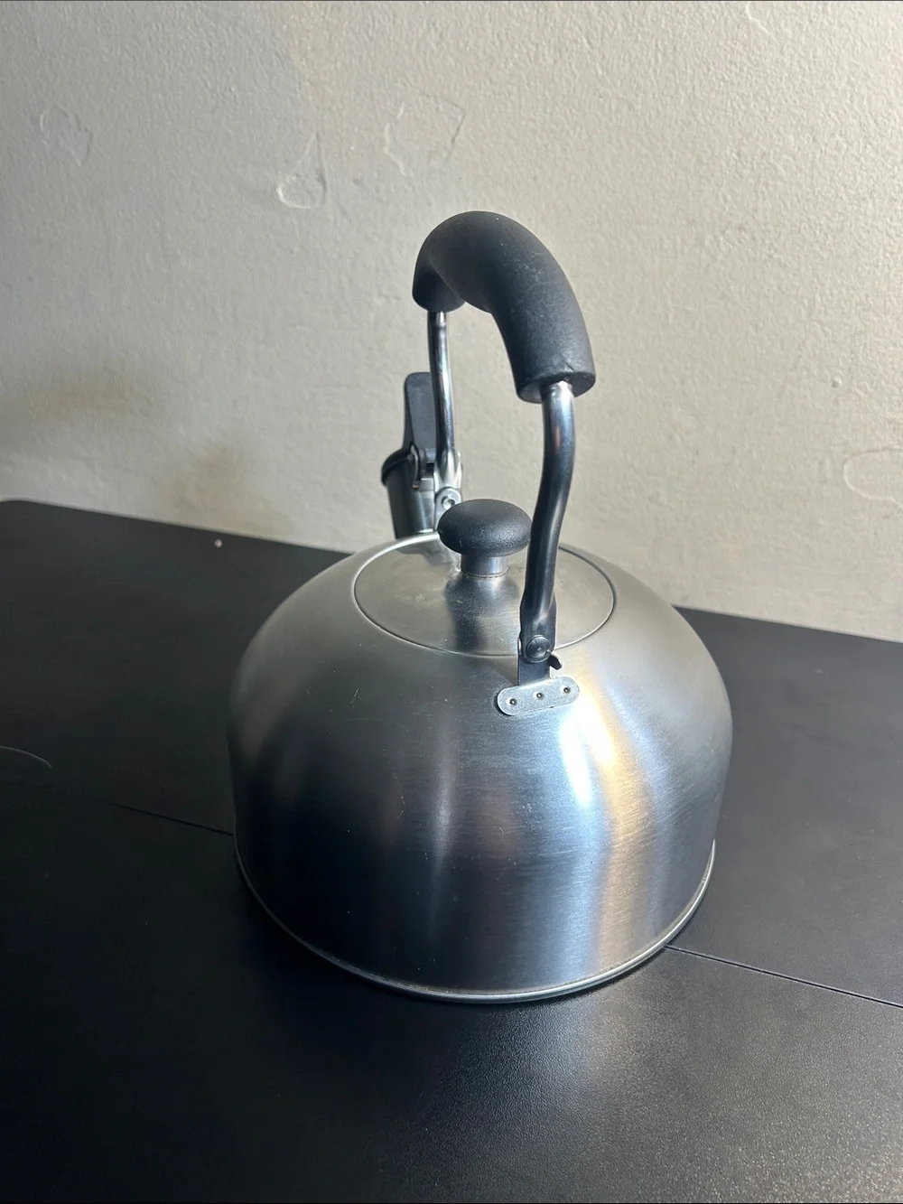 Mainstays 1.8L Stainless Steel Whistling Tea Kettle Induction Compatible Silver!